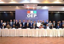 Cumbre garantiza elecciones y asistentes se comprometen a buscar la pacificación